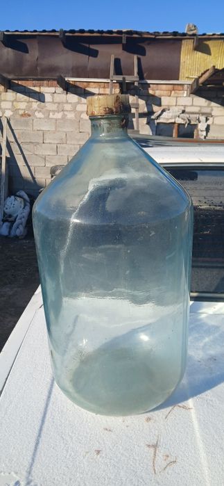 Продам Бутыль Стекло.