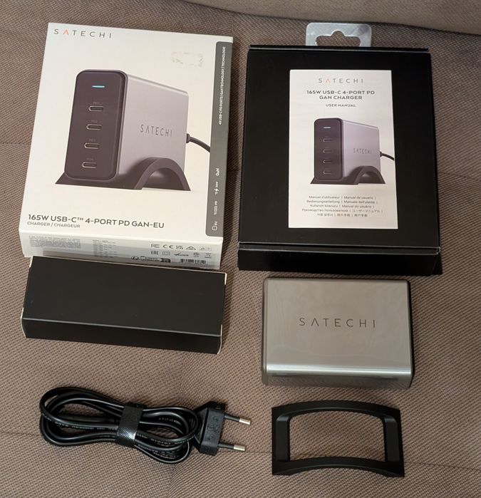 Satechi 165W USB-C PD GaN захранване 4xUSB-C