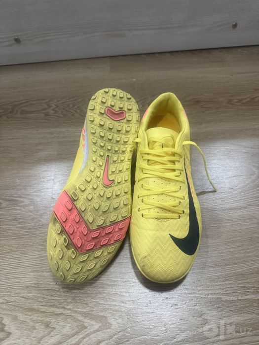 Nike Sarokonoshka 40 razmer vetnam