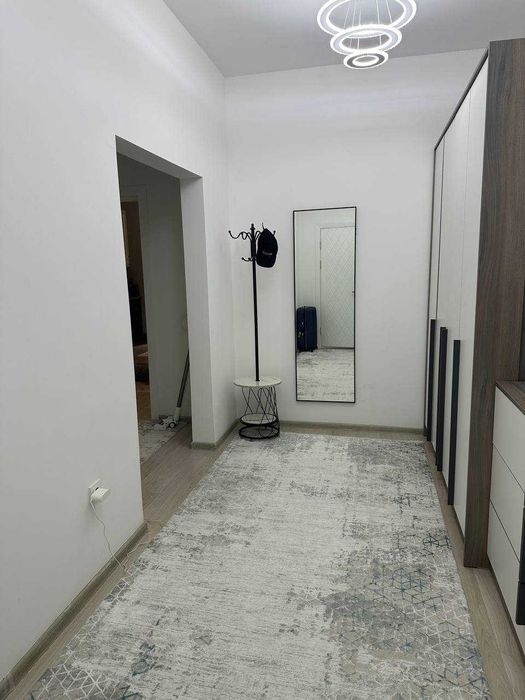 Династия Golden House, 2 комнатная ЕВРО ремонт с обстановкой