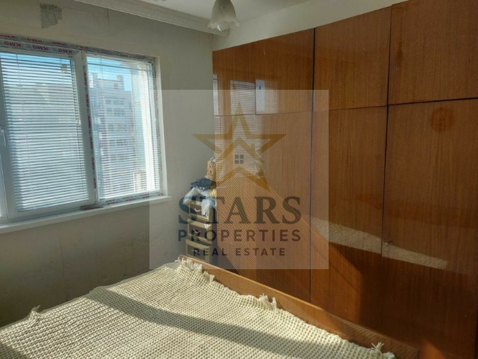 Продава се Тристаен апартамент в Варна, Базар Левски - 90 кв.м за 1020 €/кв.м - Снимка #9