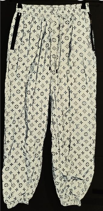 Moschino екип оригинал, Nikole collection