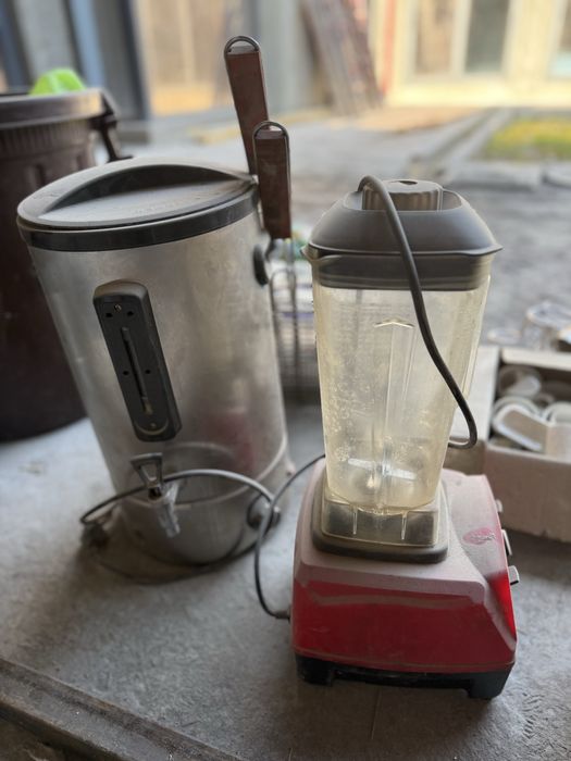 Kafe ichin jixozlar sotiladi