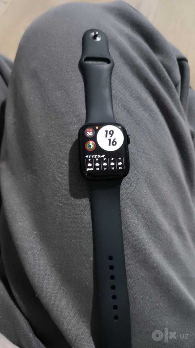 Apple watch series 8