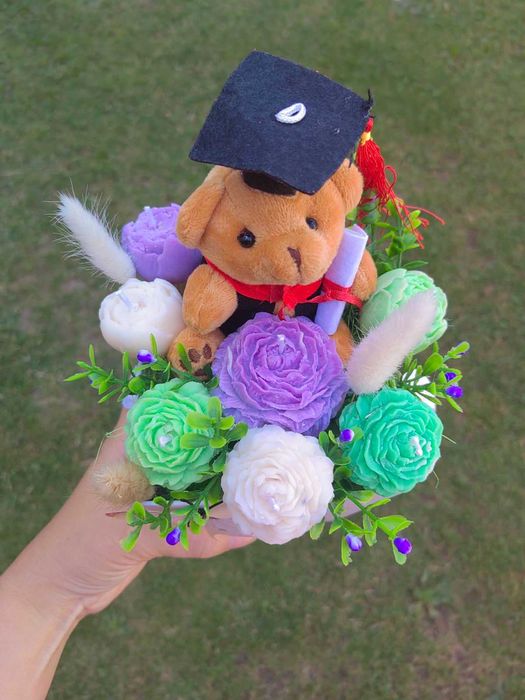 Цветни букети за всеки празник