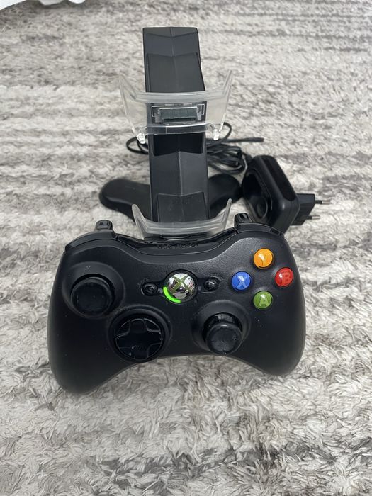 Kit Controler Xbox 360 maneta si statie incarcare