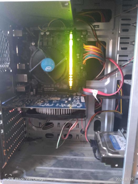 PC Desktop Rapid si Fiabil  Gata de Folosire