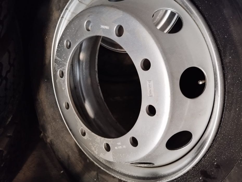 Шины с Дисками новые Евро Камаз