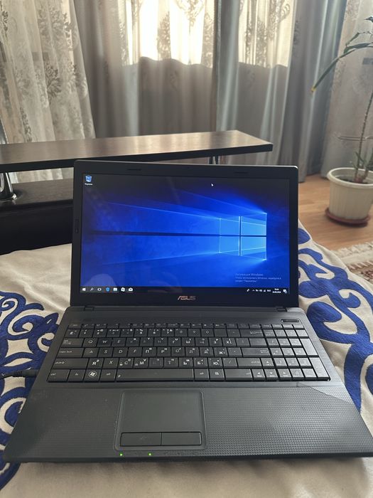 Ноутбук Asus x54c