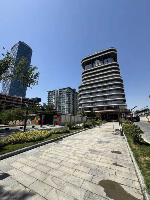 сдаётся помещение на улице бабура,  Piramit tower 154 м²