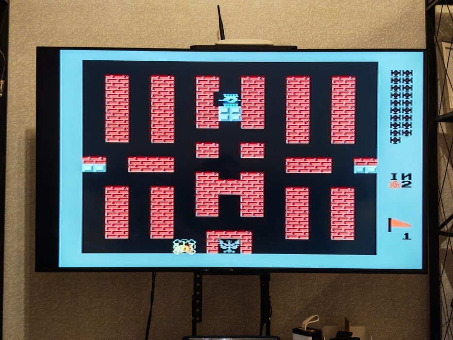 Продам Sony PlayStation 2 Slim SCPH-70004