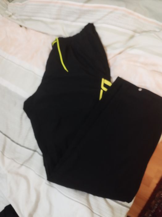 Анцунг Adidas сив хл размер.