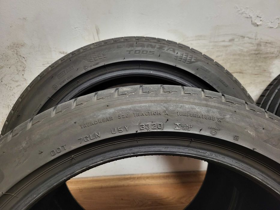 245/45/19 Bridgestone / летни гуми