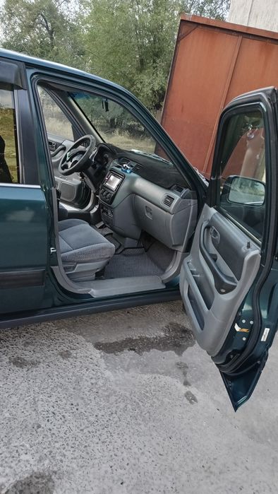 Продам Honda CR-V