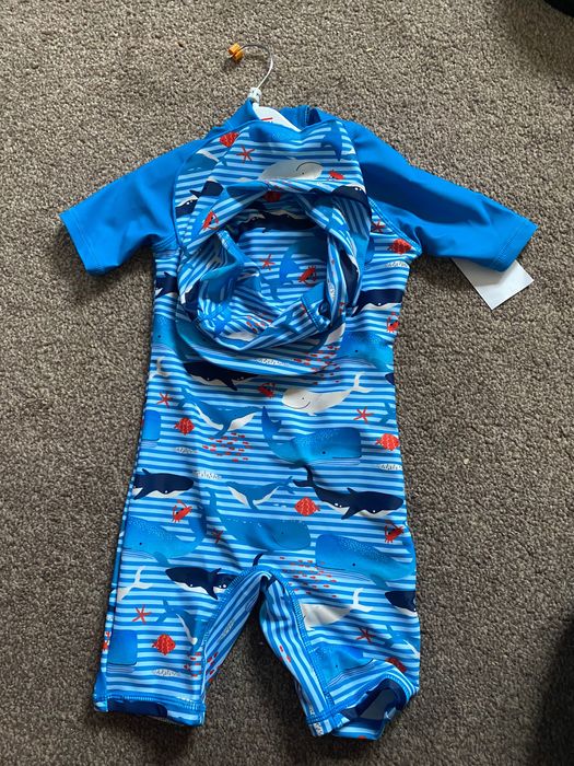 Бански за момче с UV защита 92 см