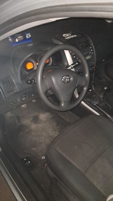 Прадаю авто таейта каролла