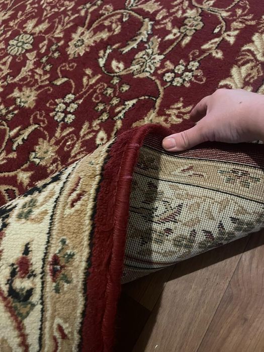 Продам ковры- дорожки