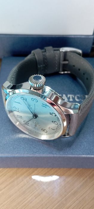 Продам часы механические СССР