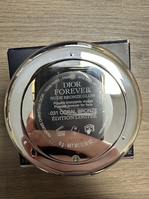 Чисто нов!! 100% Оригинален лимитиран бронзър Dior Forever Nude Bronze Glow бронзер бронзант