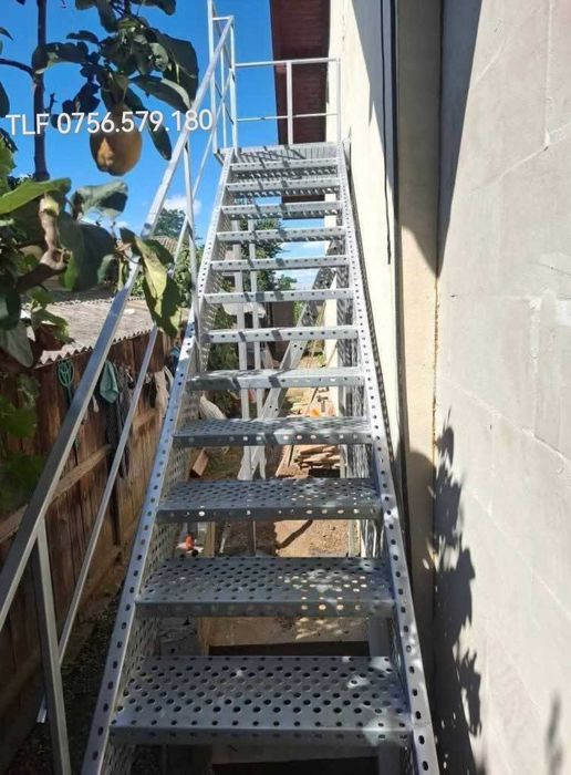 scari metalice zincate