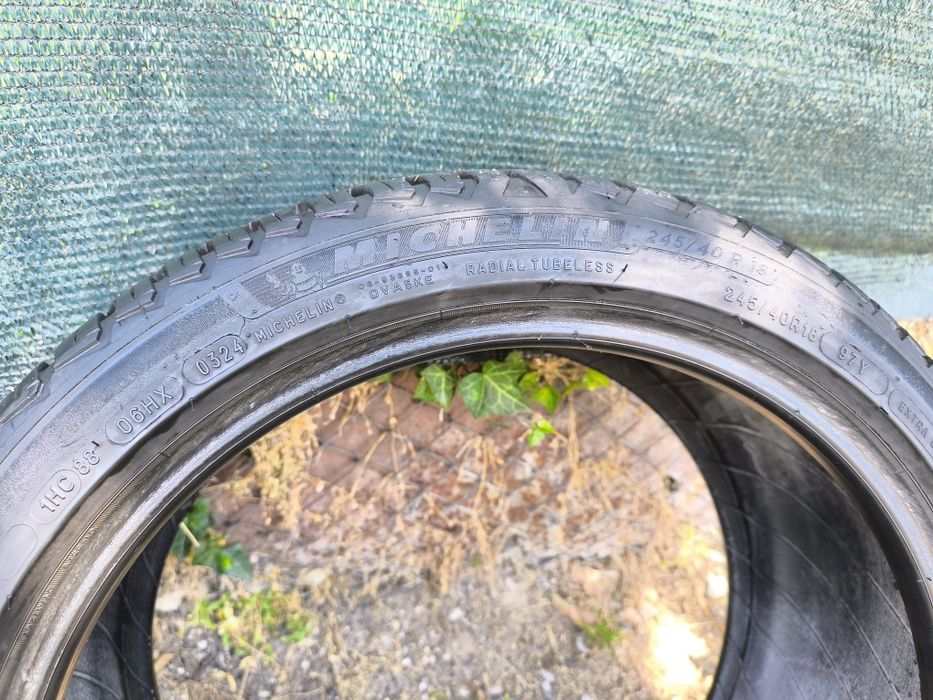 Michelin CrossClimate 2  245/40/18