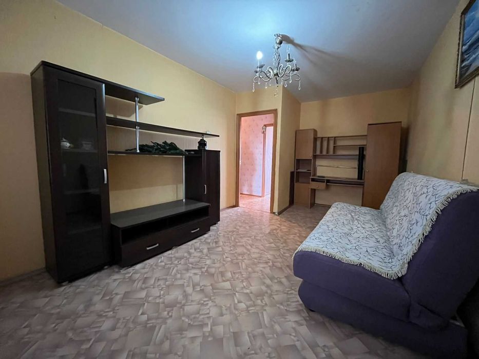 Двухкомнатная 6 микрорайон