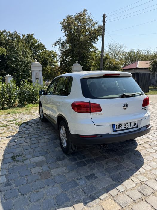 VOLKSWAGEN Tiguan 2015 — imagine 3