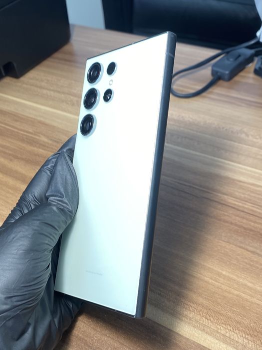 Samsung Galaxy S24 Ultra • 1 TB • Mint