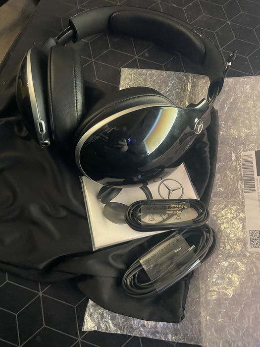 Casti wireless bluetooth Mercedes Headphones