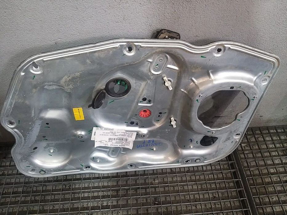 Macara geam electric dreapta fata alfa romeo giulietta 940 0505265450 00505265450