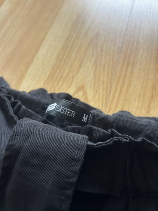 Къси гащи с коланче