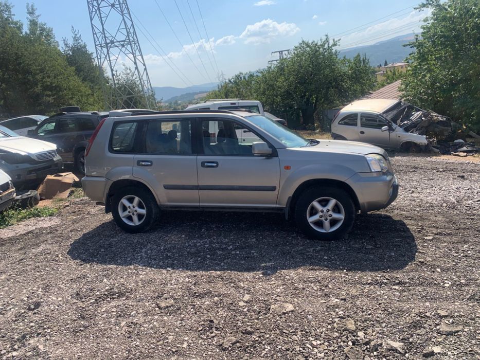Nissan X-trail 2.2 dci 2004г 6 скорости