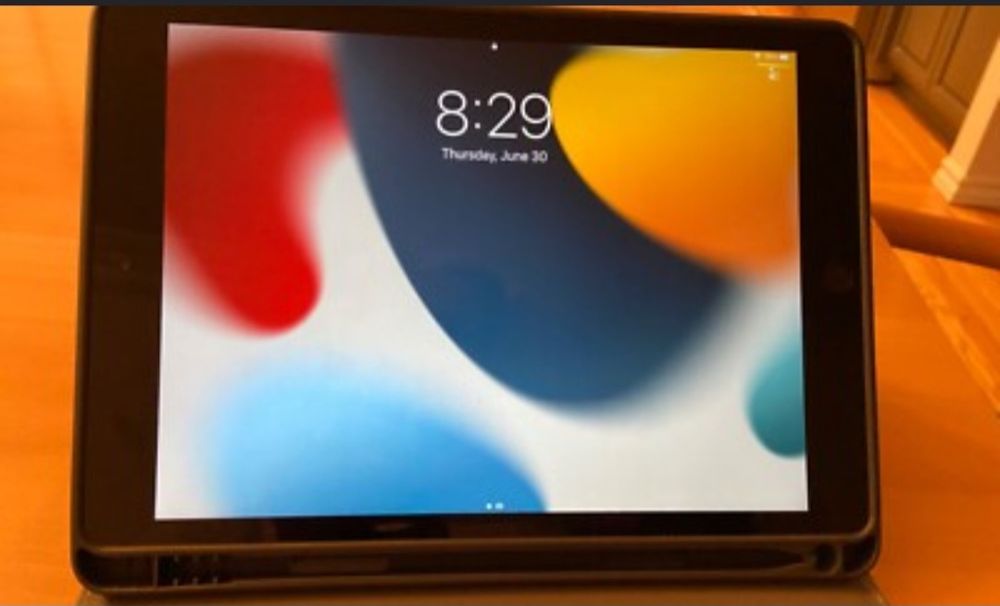 Vand ipad 8th 2020
