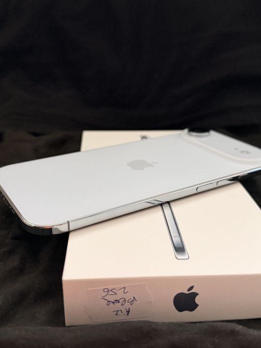 IPhone Air 256gb като чисто нов