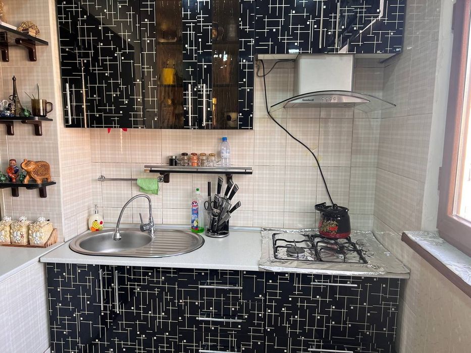 Barcha qulayliklarga ega 4 xonali uy sotiladi