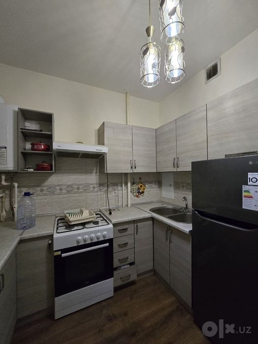 Sotiladi Choshtepa 2 xona srochno