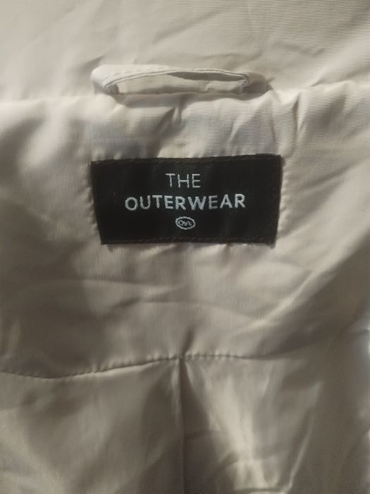 Зелено и бежово зимно яке