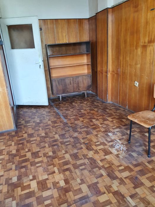 Офиси до ЖП гара