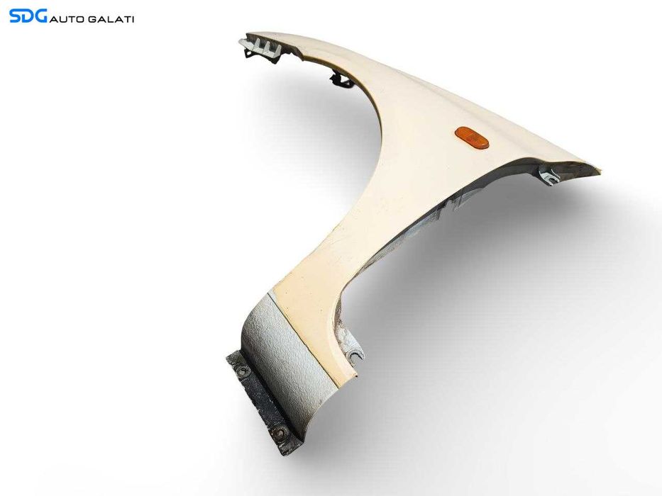 Aripa Stanga Fata Renault Clio 2 Symbol 1998 - 2012 Cod 8200052379 [LN0098]