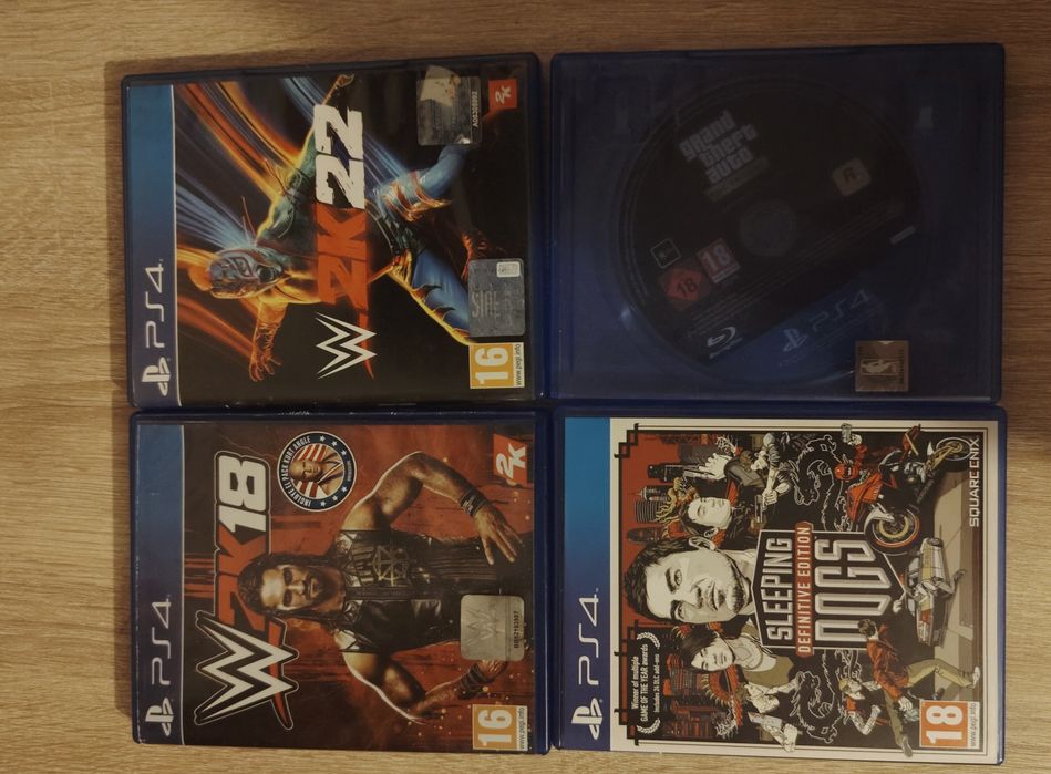 Vând jocuri Ps4. Citi tot anunțul!