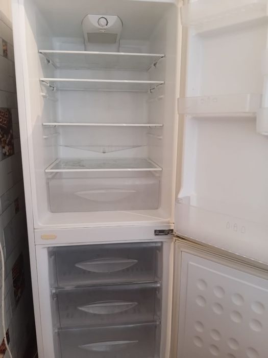 Срочно продам холодильник!