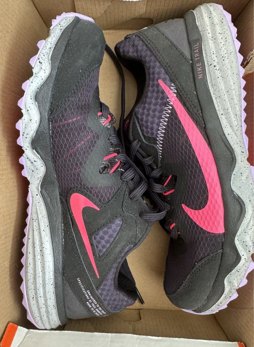 Nike дамски маратонки