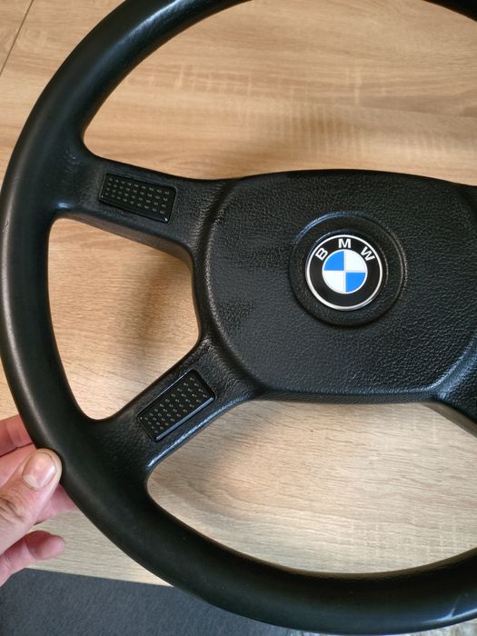 Волан за Bmw e30