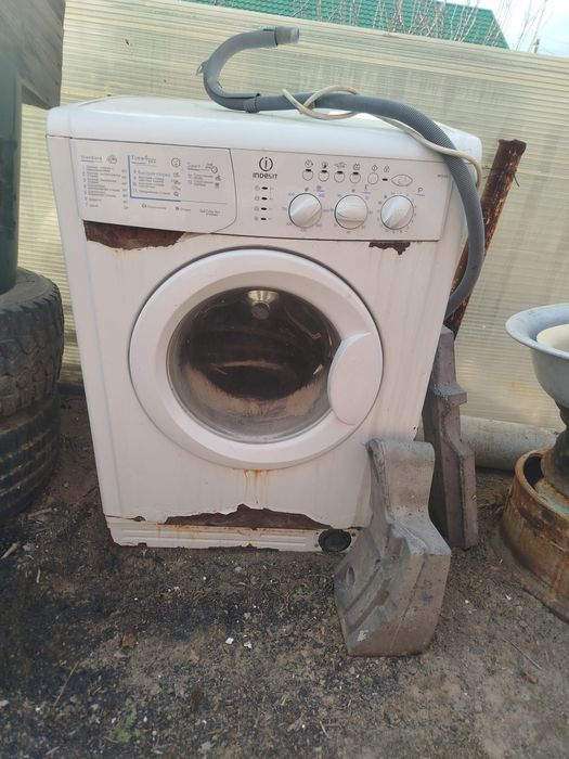 Стиральные машины Indesit