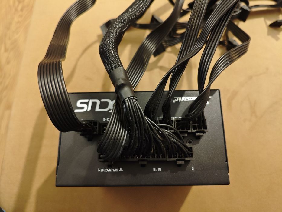 Sursa Modulara 650W Seasonic Focus GX-650 Gold Plus