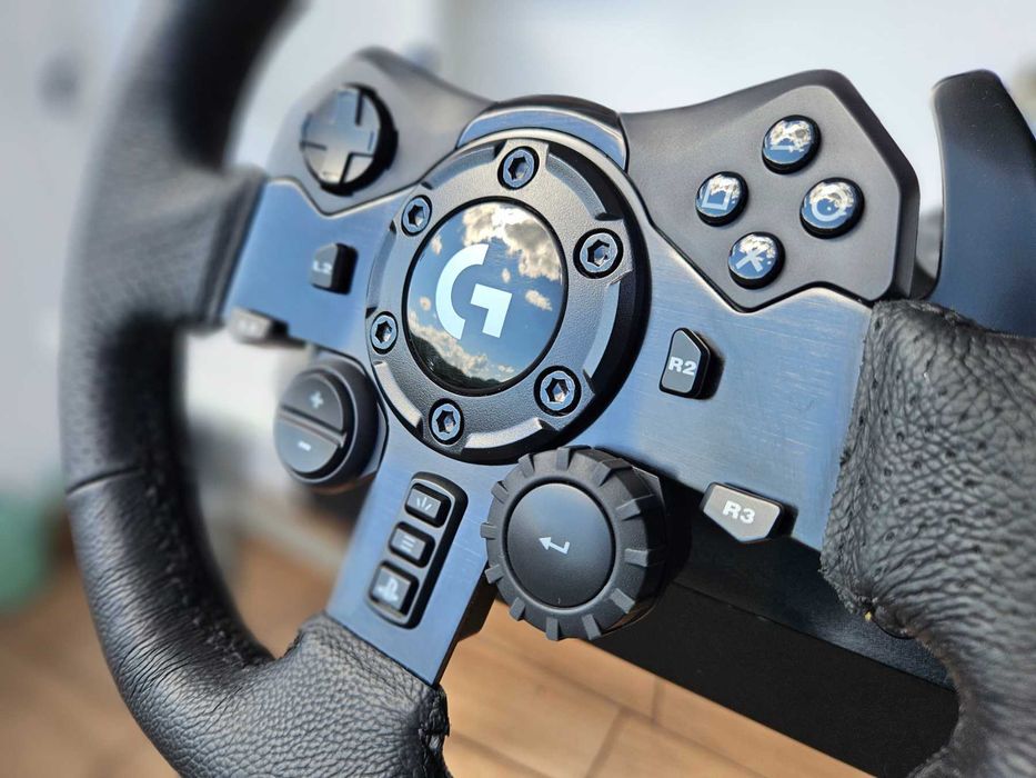 Logitech G923 със скорости