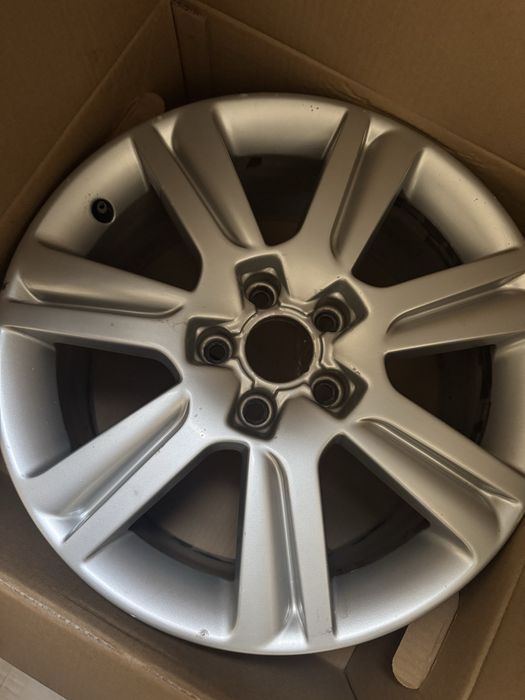 Jante aliaj R17 original Audi a4 b8