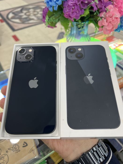 iPhone 13 идеальное состояние