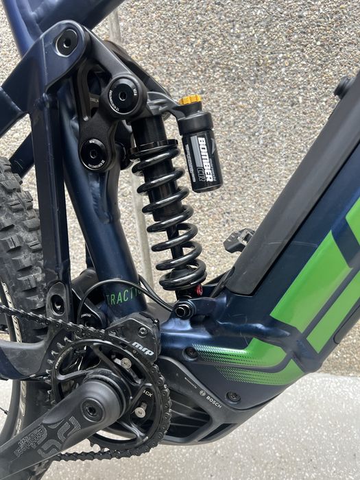 Bicicleta electrica E-bike Ghost Bosch 625wh XL 29 Fox 38 2023