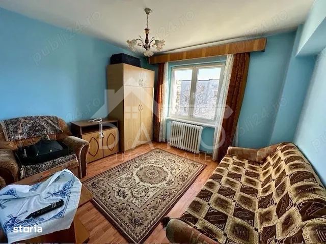 Vand apartament 3 camere, etaj 3